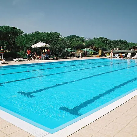 Attractive Mobile Home In Sorso With Shared Pool Dom wakacyjny *